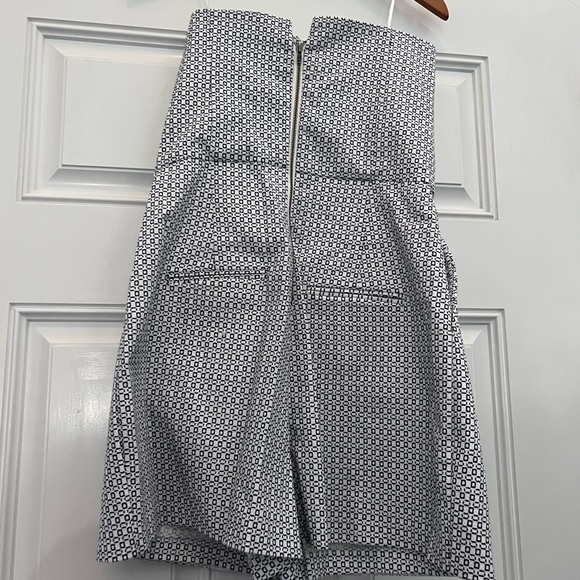 NWT Joie romper with front and back pockets. Bone structure in front. - Picture 10 of 11